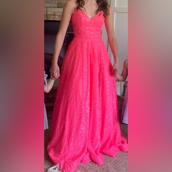 Prom Dress - Picture 4 of 4